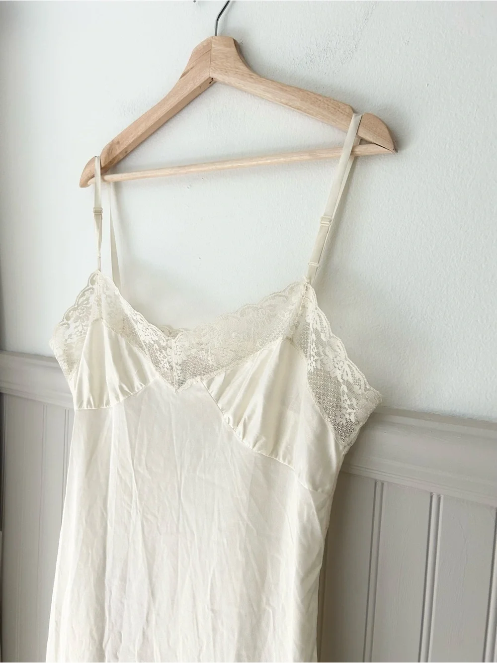 Vintage Mel Lin Cream Lace Trim Slip Dress Nylon Adjustable Straps S/M (Tag 42) - Picture 4 of 12